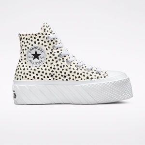 Chuck Taylor Converse All Star Lift 2X Platform Welcome to the Wild